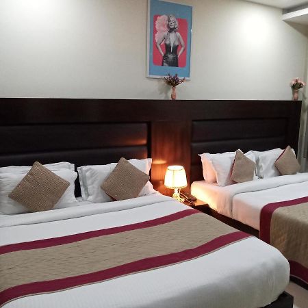 فندق نيودلهيفي  Vivah Residency المظهر الخارجي الصورة