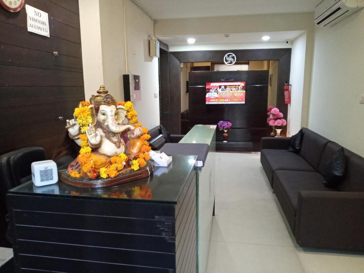 فندق نيودلهيفي  Vivah Residency المظهر الخارجي الصورة