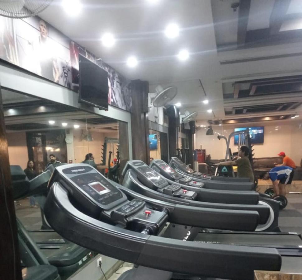 فندق نيودلهيفي  Vivah Residency المظهر الخارجي الصورة
